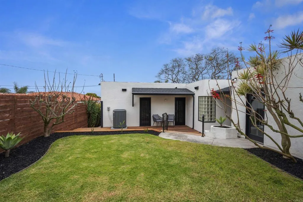 https://cdn.realtyfeed.com/cdn/127/306518580/2264c2027df5913eb8467f817e88d987.webp