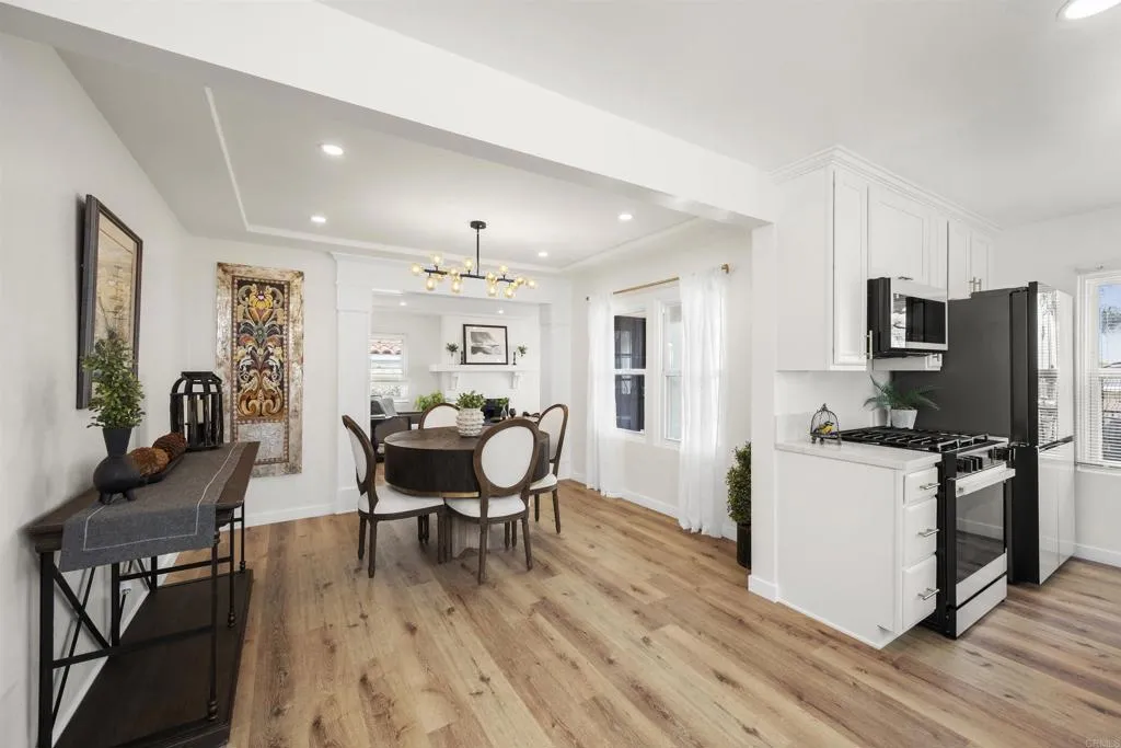 https://cdn.realtyfeed.com/cdn/127/306518580/3e20e5aa2d443e5bbcf84b2c652c0715.webp