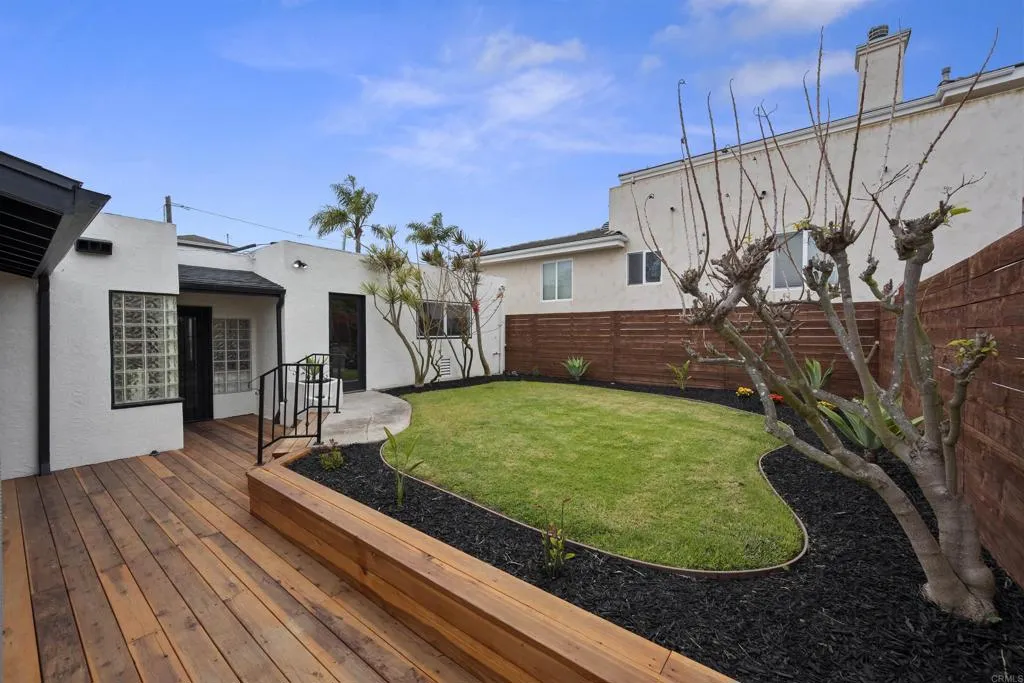 https://cdn.realtyfeed.com/cdn/127/306518580/95139b6df71cb5177b251b4c3ce7951e.webp