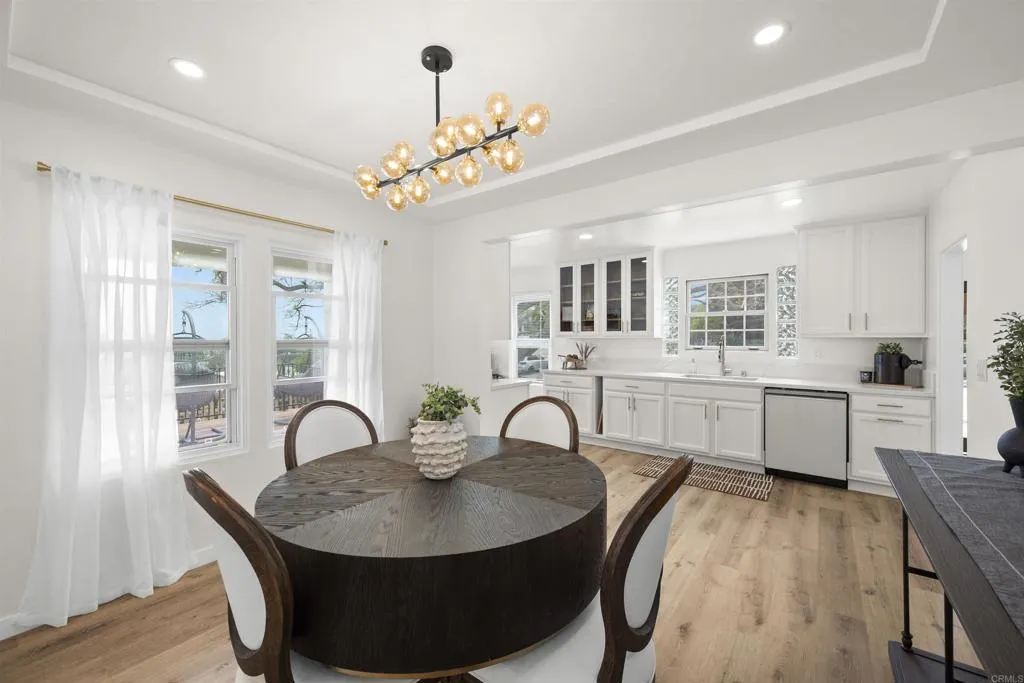 https://cdn.realtyfeed.com/cdn/127/306518580/bc7d68b664a6f7bb548141969406c278.webp