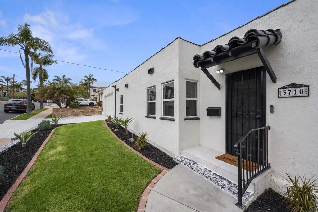 https://cdn.realtyfeed.com/cdn/127/306518580/ce5fb59b76409a36a1c19391696fd220.webp