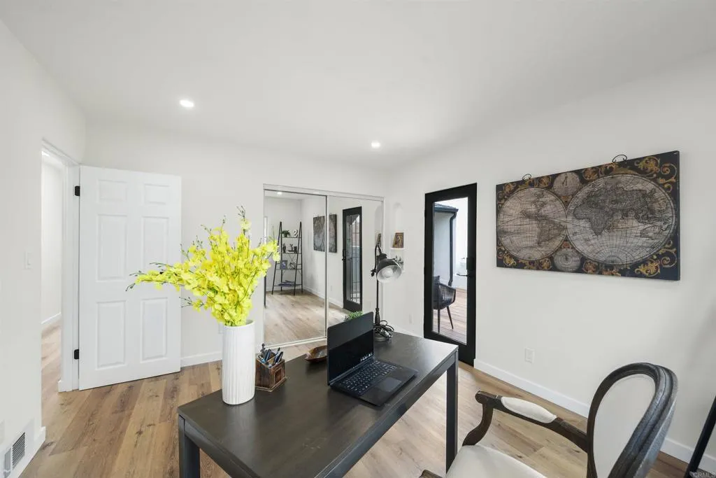 https://cdn.realtyfeed.com/cdn/127/306518580/e5ef9970fa925146859f980725ac3cce.webp