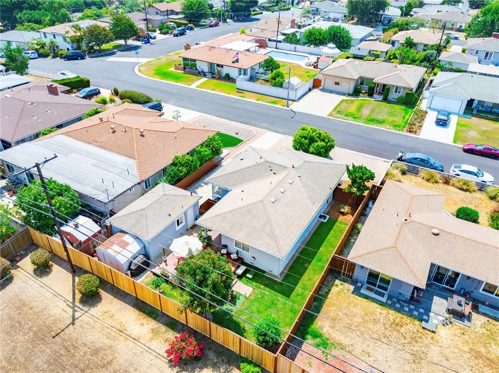 https://cdn.realtyfeed.com/cdn/127/306518585/054e3625317492f6a3fe408e5d18cf93.webp