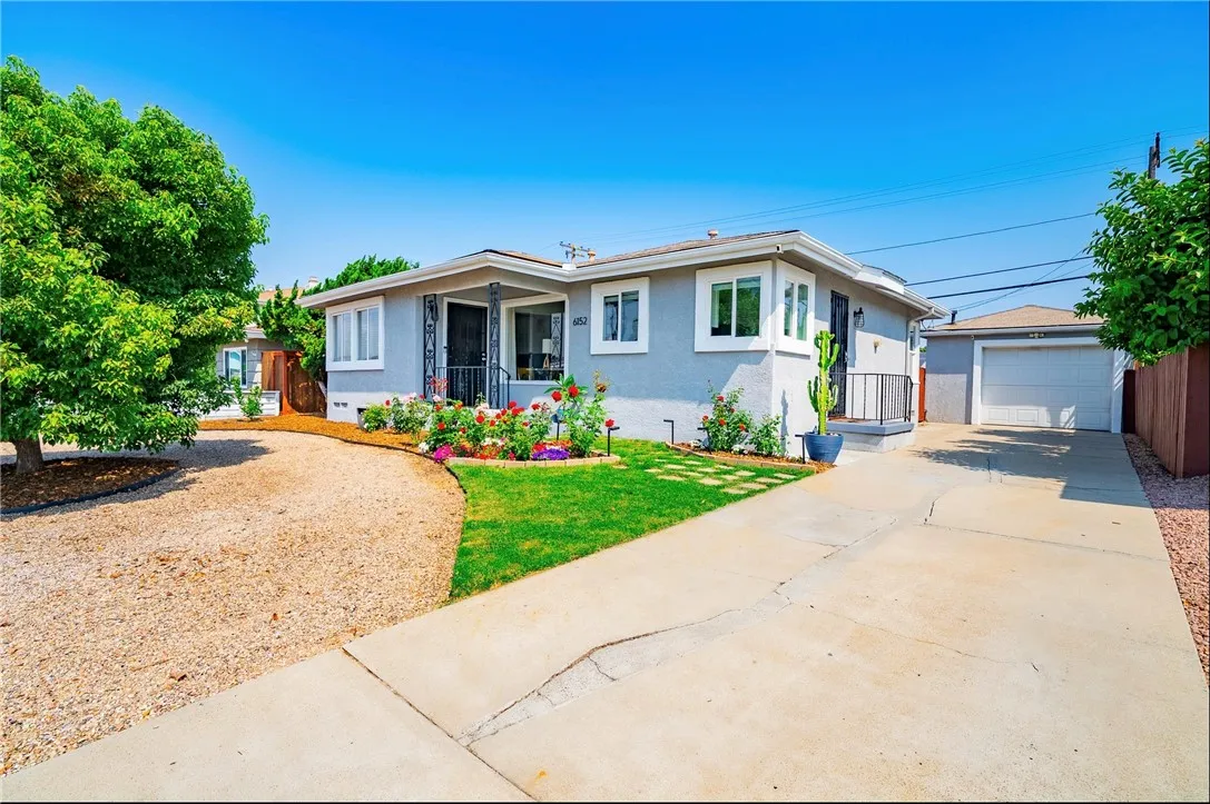 https://cdn.realtyfeed.com/cdn/127/306518585/d0acc065819cf0da446530f1fb1a8b6d.webp
