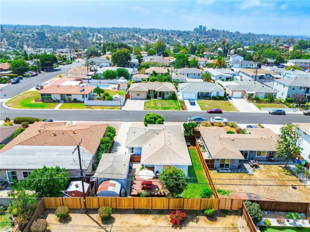 https://cdn.realtyfeed.com/cdn/127/306518585/e3cc2296a7d287e712c53505d23ae33a.webp