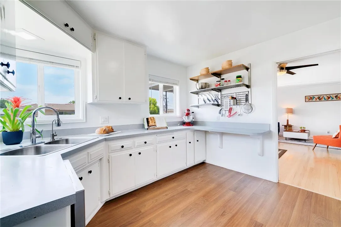 https://cdn.realtyfeed.com/cdn/127/306518585/eab9f71751a3458cdca11afe0f693e27.webp