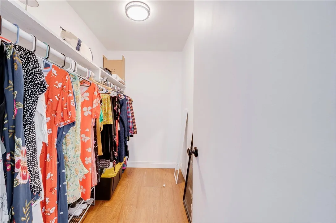 https://cdn.realtyfeed.com/cdn/127/306518585/fb4fe421fe2166813da18ded2370b5b1.webp