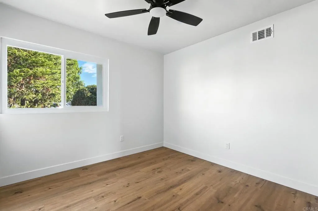 https://cdn.realtyfeed.com/cdn/127/306518674/655a6c0a79d47934d142911ada3ea09f.webp