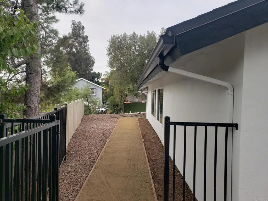 https://cdn.realtyfeed.com/cdn/127/306518676/f9069126138f8ee7de18bfd76348645e.webp