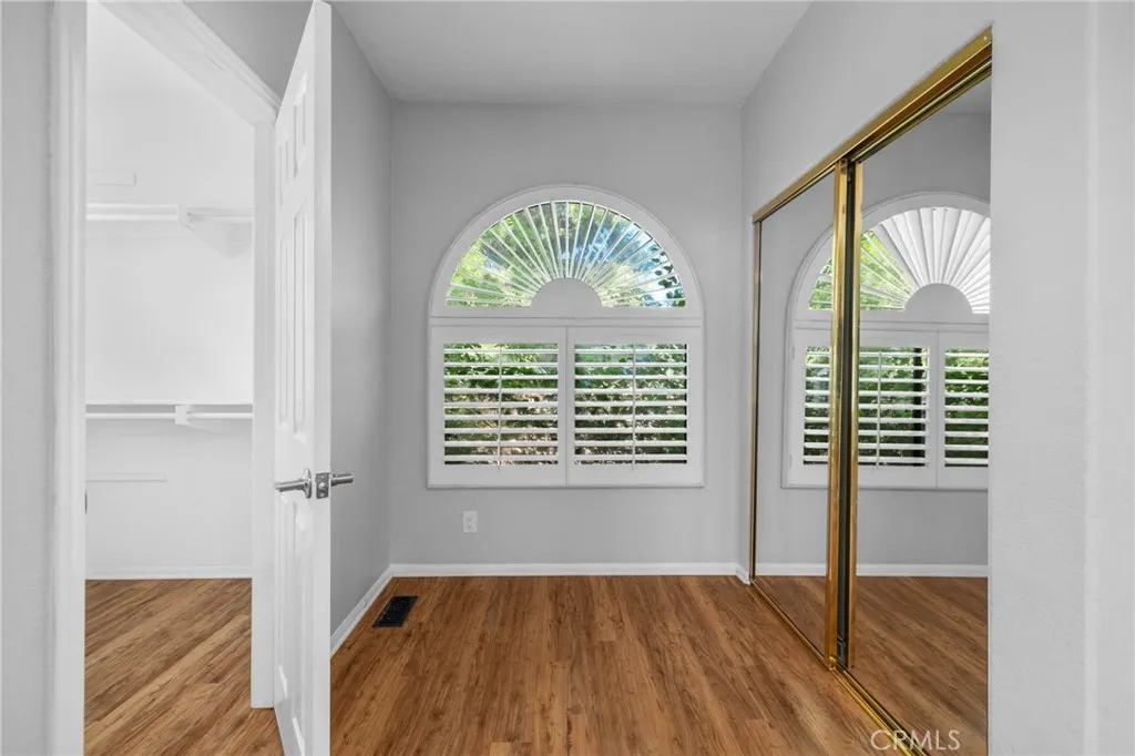 https://cdn.realtyfeed.com/cdn/127/306518678/2742c8c21834027b72ed9e7f69eaa353.webp