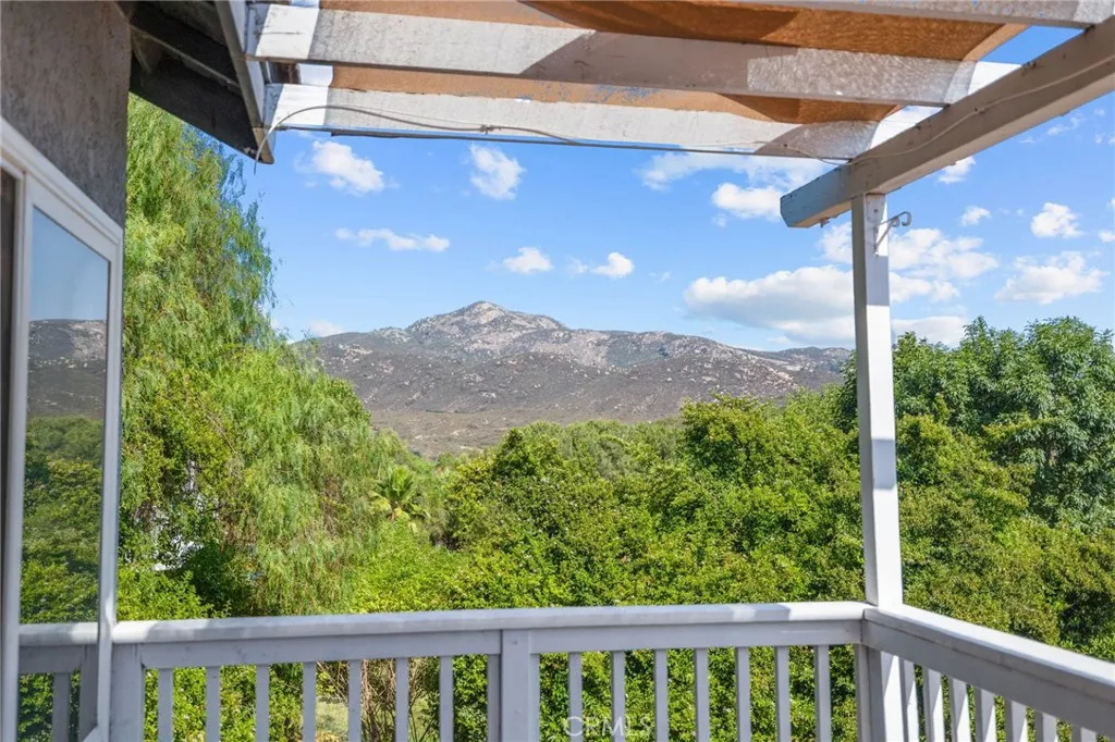 https://cdn.realtyfeed.com/cdn/127/306518678/2d66a844c8e1ada51da23221ed6b2fcf.webp