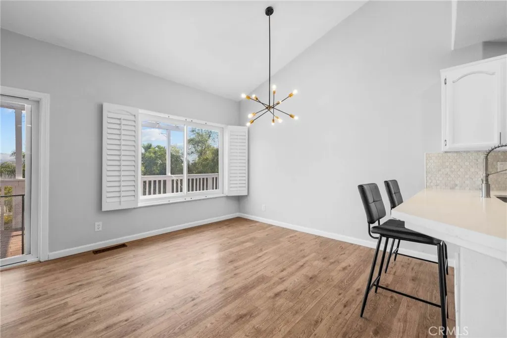 https://cdn.realtyfeed.com/cdn/127/306518678/9cb4e8c84444ff26b6b106dd862f0ec6.webp