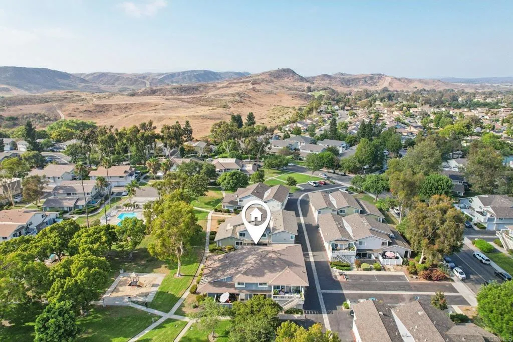 https://cdn.realtyfeed.com/cdn/127/306518712/0cd6587671edb93772a31b6adf8c76dd.webp