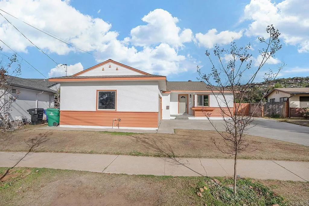 https://cdn.realtyfeed.com/cdn/127/306518738/a85ef07cc71698e42e13cb1b0349d73c.webp