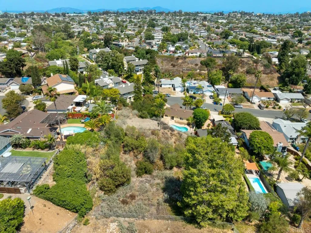 https://cdn.realtyfeed.com/cdn/127/306518750/184444ba34546a75685534c5228eb7a1.webp