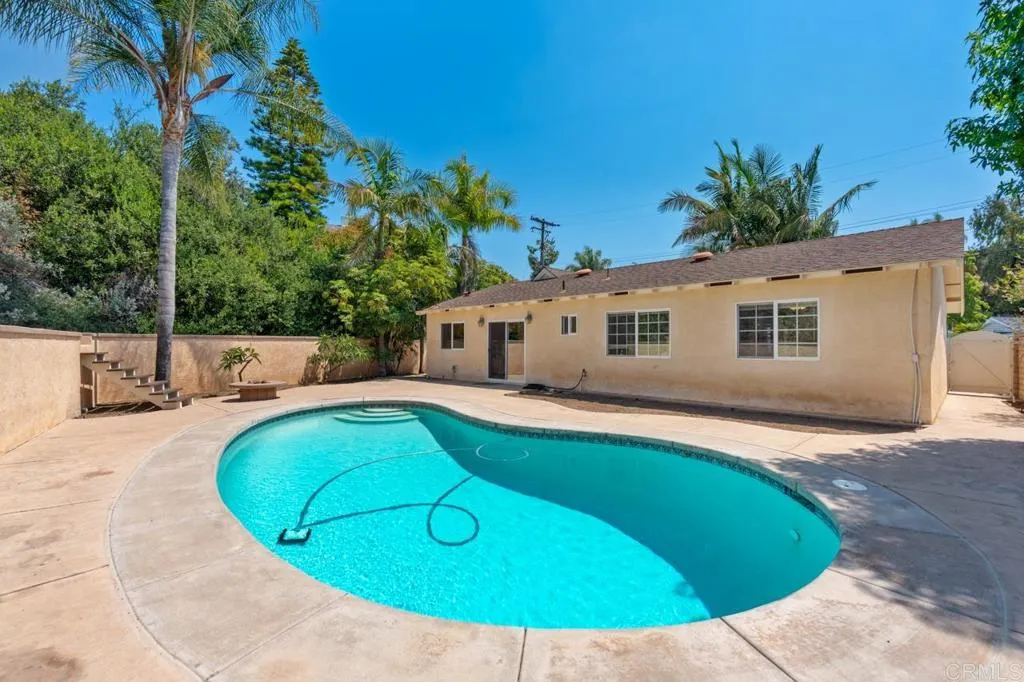 https://cdn.realtyfeed.com/cdn/127/306518750/338907db25dffd26f51b9dee0884bbf7.webp