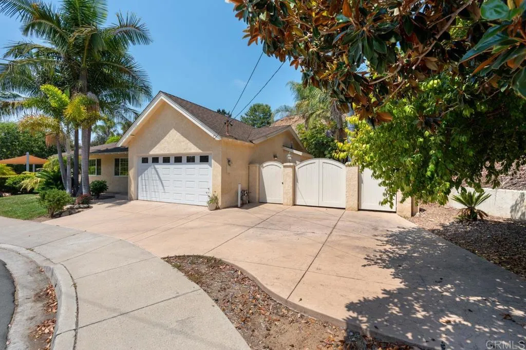 https://cdn.realtyfeed.com/cdn/127/306518750/4071e9d12ab5cb0a90bdb90871d3bc05.webp
