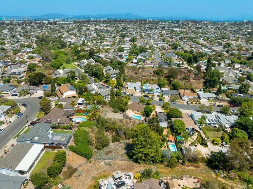 https://cdn.realtyfeed.com/cdn/127/306518750/67fdc185f33444920b1311491e3fd50d.webp