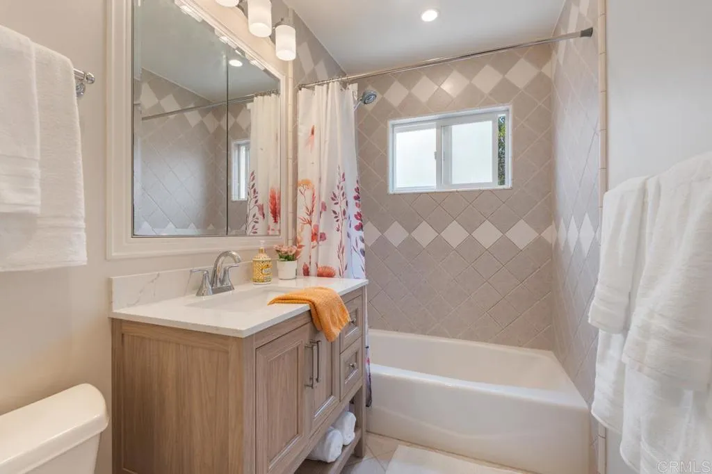 https://cdn.realtyfeed.com/cdn/127/306518750/a3745a6f0de658f274130f18432baad1.webp