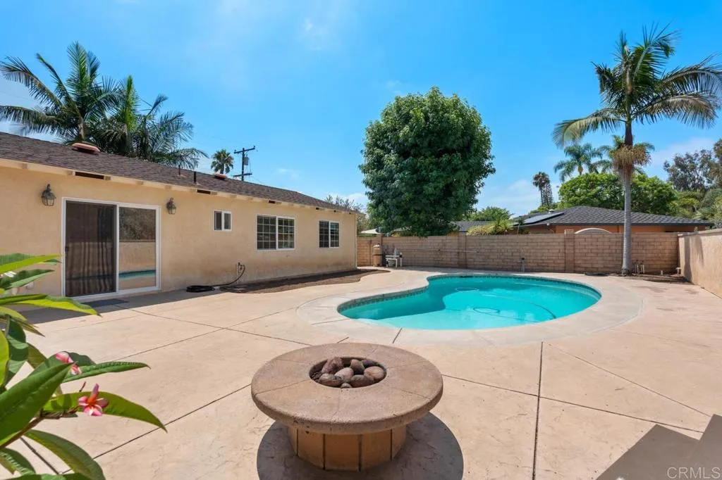 https://cdn.realtyfeed.com/cdn/127/306518750/eb04922cbe2348dc583d14eeffc8614d.webp