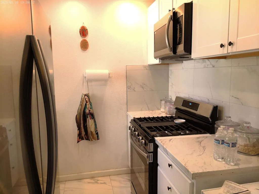 https://cdn.realtyfeed.com/cdn/127/306518778/fad5fcbfcb9b9d34f3dd735942ded3ad.webp