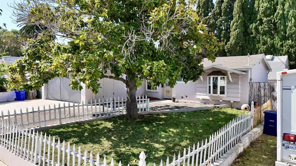 https://cdn.realtyfeed.com/cdn/127/306518786/4c4f1c287be15c8c49edc4eaf5685241.webp