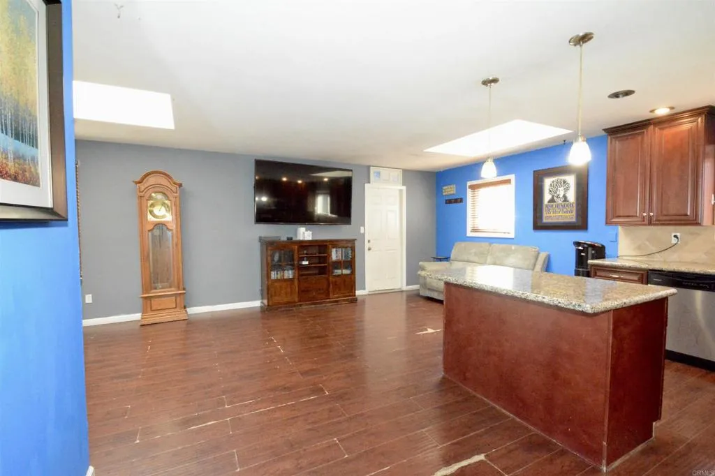 https://cdn.realtyfeed.com/cdn/127/306518786/c959fb1215922e9d9a23c90de08df100.webp