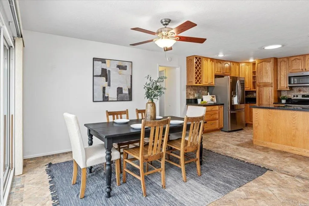https://cdn.realtyfeed.com/cdn/127/306518792/526d9bbeff0e0376fb418b77f6cfa65d.webp