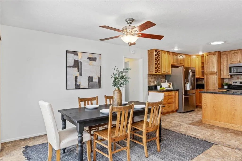 https://cdn.realtyfeed.com/cdn/127/306518792/64d726f9b62865524593bc30e7d62ddb.webp