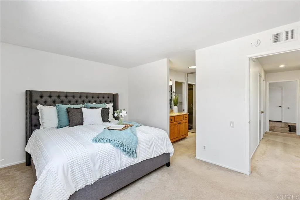 https://cdn.realtyfeed.com/cdn/127/306518792/fdfc88dfe2e42f2fc8bf4e0db1dcf6a3.webp