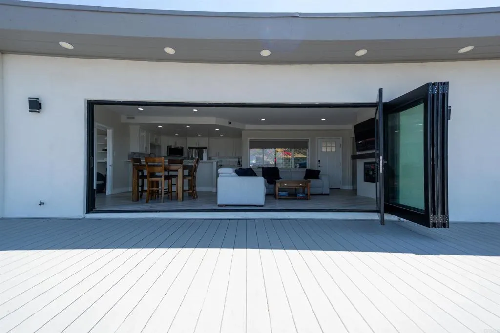 https://cdn.realtyfeed.com/cdn/127/306518845/a534ef897c65b3a5e590934bb4fe01c4.webp