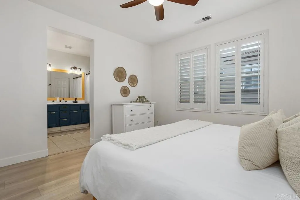 https://cdn.realtyfeed.com/cdn/127/306518846/3e1f7de6115a4a435385062e399c8580.webp