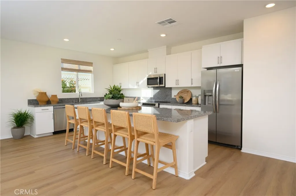 Perris, CA 92570
