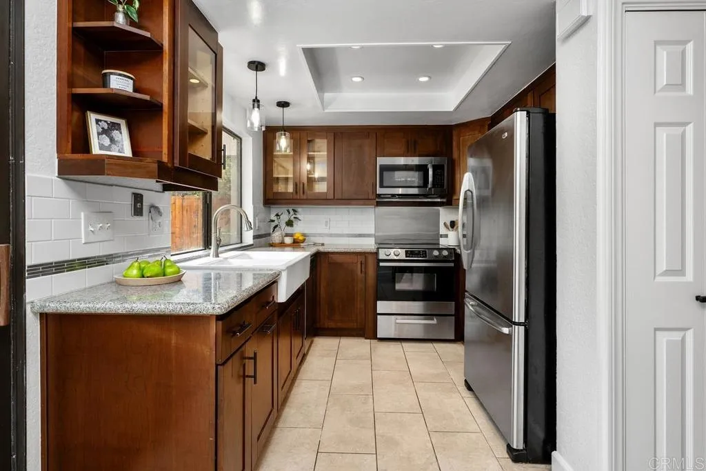 https://cdn.realtyfeed.com/cdn/127/306518863/18d273687608522a0203fca2fbdf7b01.webp