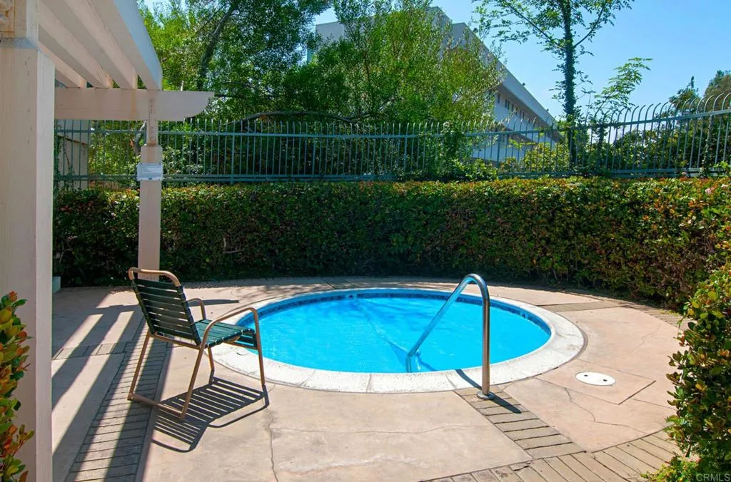 https://cdn.realtyfeed.com/cdn/127/306518863/206c88abb7369c7ed4b84d0983387e85.webp