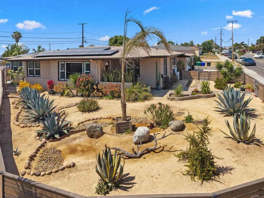 https://cdn.realtyfeed.com/cdn/127/306518898/0855e0f2ae916674fe922364453b73aa.webp