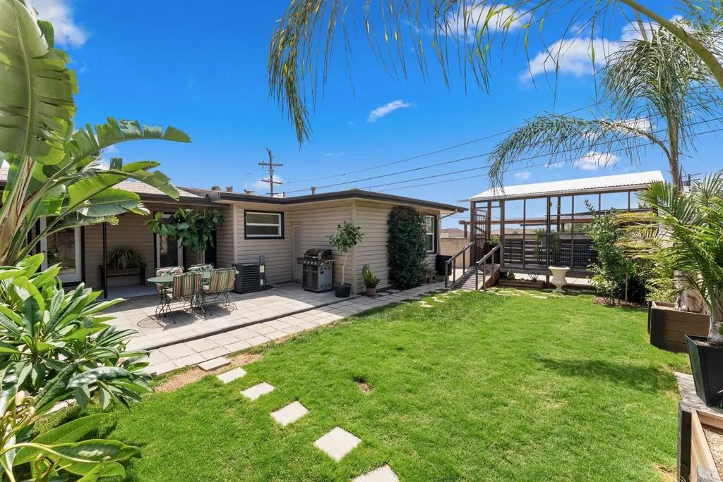 https://cdn.realtyfeed.com/cdn/127/306518898/3ab18f407e5386626c0d7e7fec6c9bdd.webp