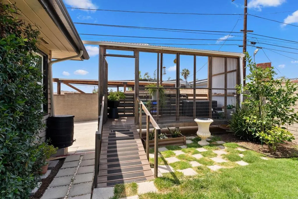 https://cdn.realtyfeed.com/cdn/127/306518898/3e248082970d063681f3e9e1a56f8d37.webp