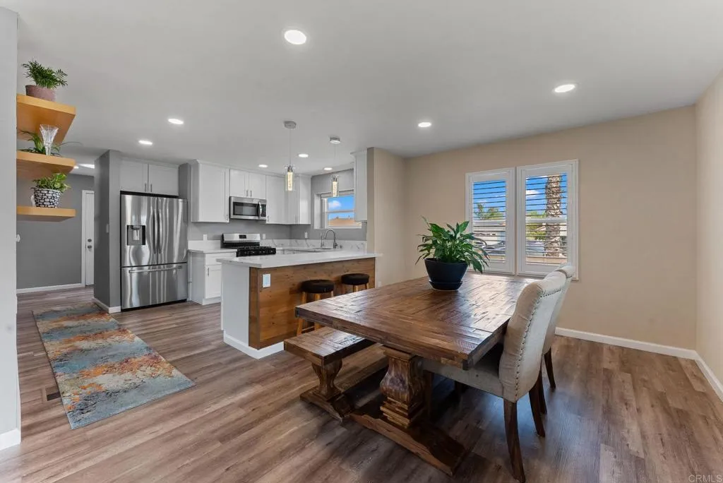 https://cdn.realtyfeed.com/cdn/127/306518898/59dc8fba831a800ca9a57a08ec1c61ea.webp