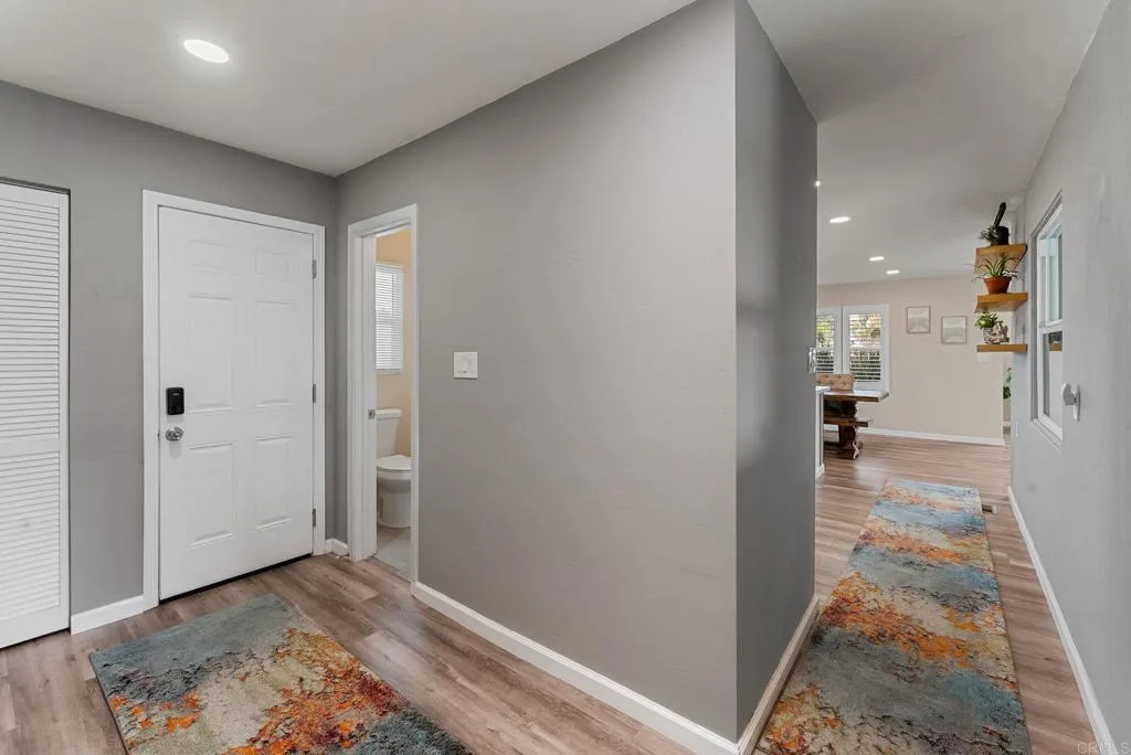 https://cdn.realtyfeed.com/cdn/127/306518898/ebbe57407a8e3b89a5e9a3e5e94c24b3.webp