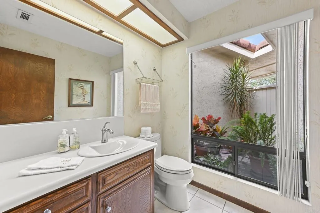 https://cdn.realtyfeed.com/cdn/127/306518927/38b248bb0f31bd5df39c08f844b41611.webp