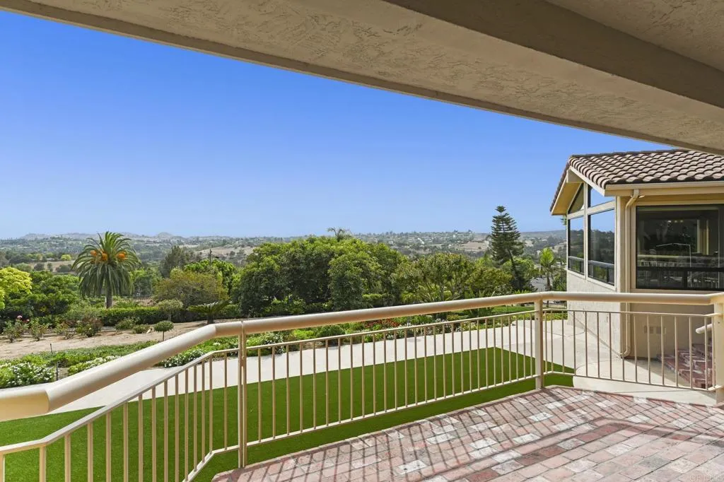 https://cdn.realtyfeed.com/cdn/127/306518927/567f00f2b91361702caab61a9752bb06.webp