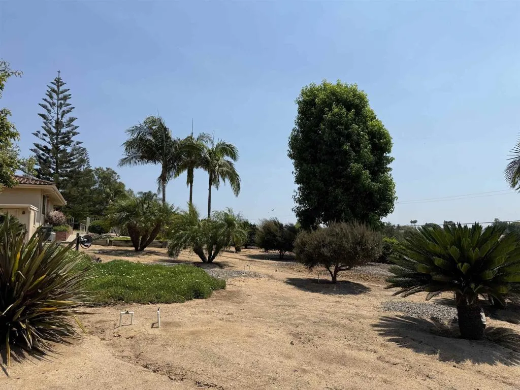 https://cdn.realtyfeed.com/cdn/127/306518927/7bd9486709a1096edcc3a125dfde8144.webp