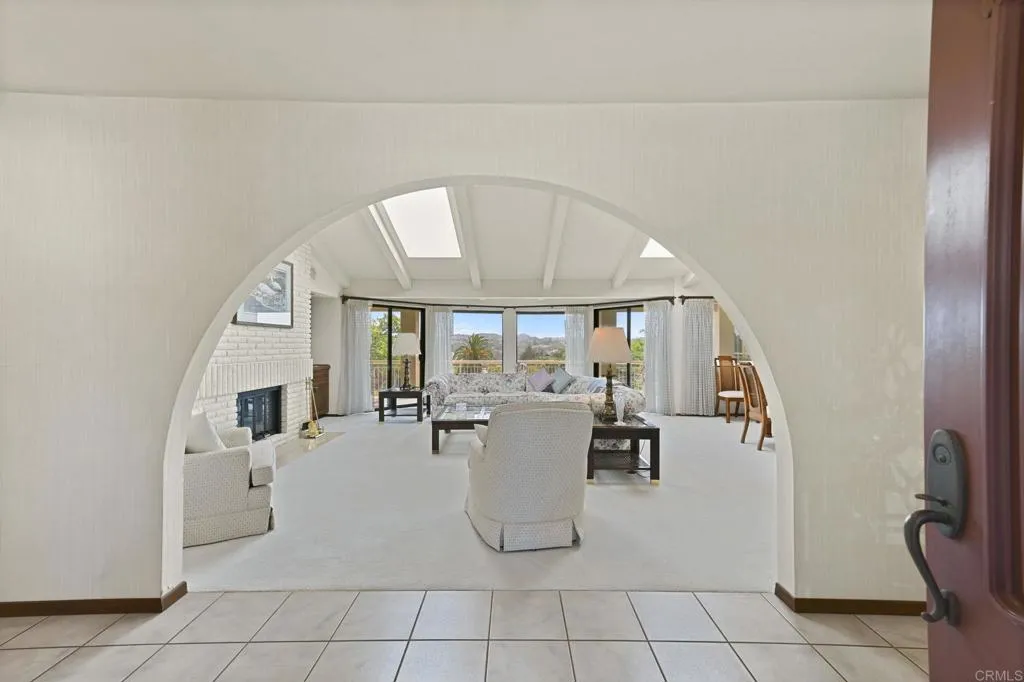https://cdn.realtyfeed.com/cdn/127/306518927/eda7cdd3e84592f3fd38738dfc561111.webp