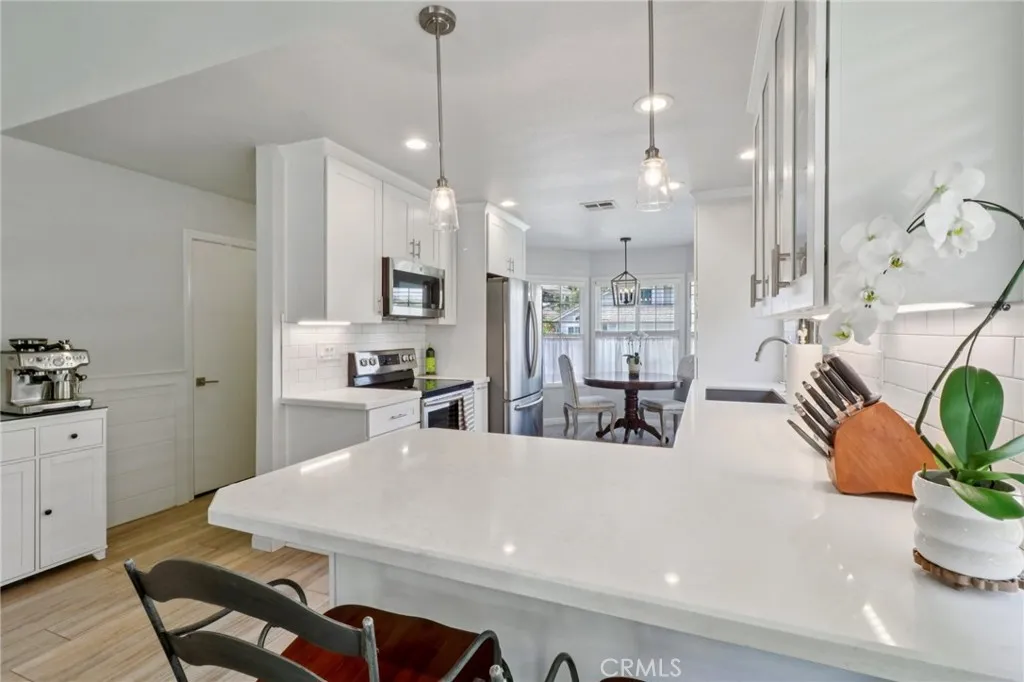 https://cdn.realtyfeed.com/cdn/127/306518971/4606c9c271159d67559e3cd3c11aa582.webp