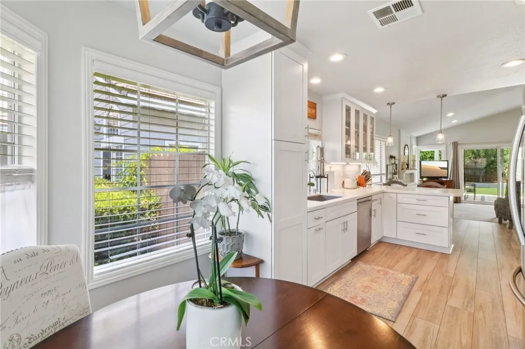 https://cdn.realtyfeed.com/cdn/127/306518971/846fb0b75b3362eb033ad686e5a01f1e.webp