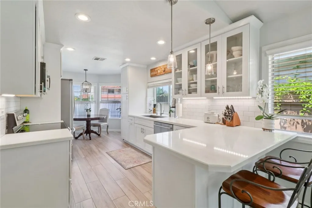 https://cdn.realtyfeed.com/cdn/127/306518971/9b9174a04c9d1b7a47605092949a7c6a.webp