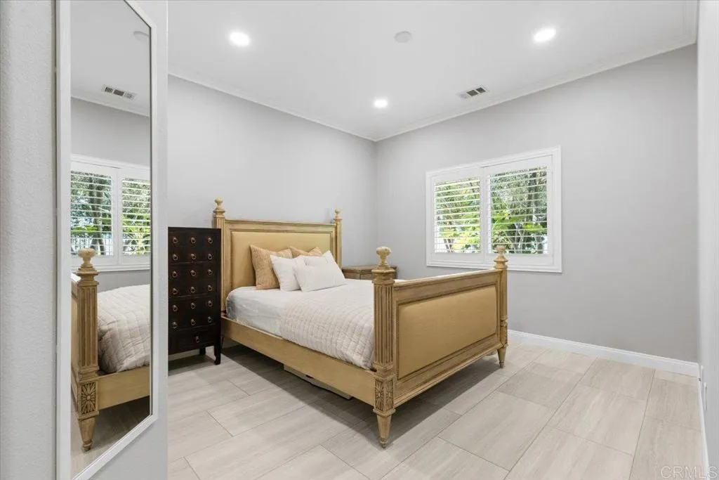 https://cdn.realtyfeed.com/cdn/127/306518997/ff1daf235740c428b306539c6e8927c7.webp