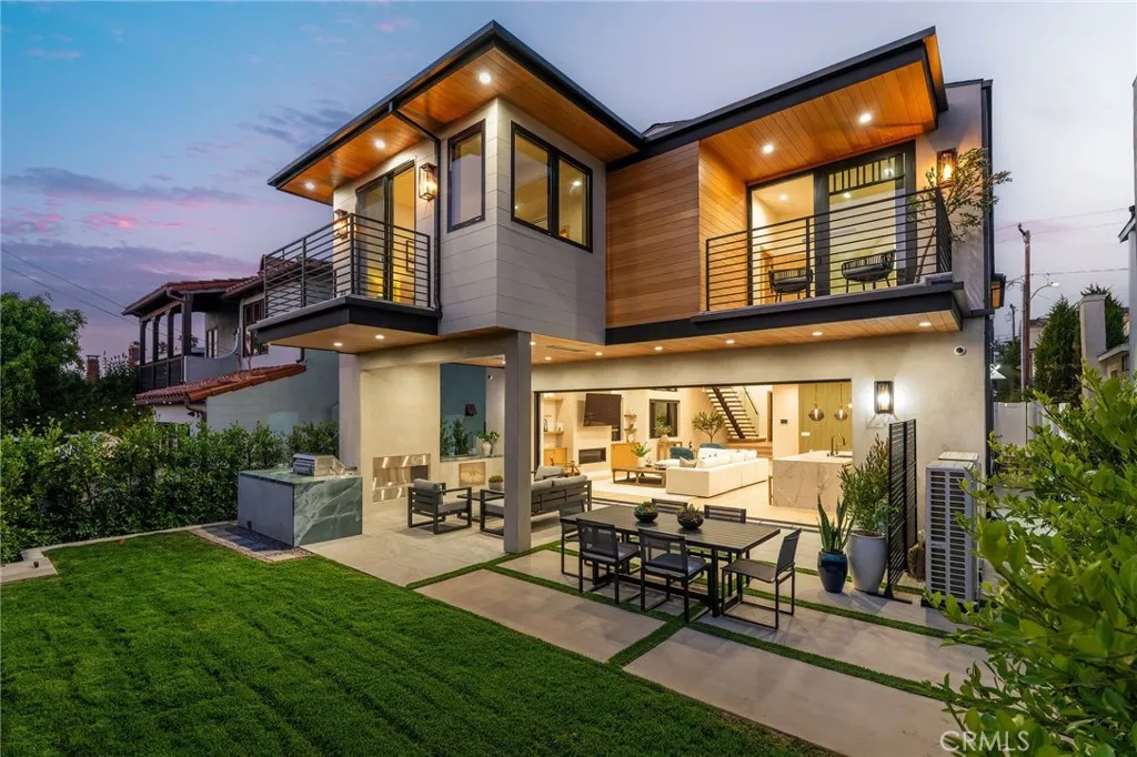 Manhattan Beach, CA 90266