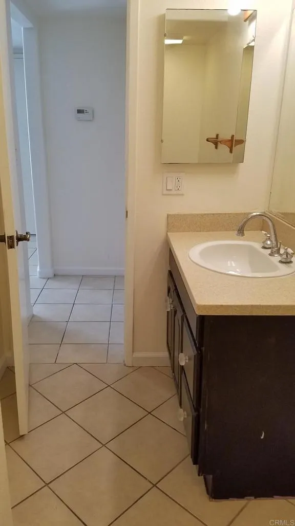 https://cdn.realtyfeed.com/cdn/127/306519020/3b1c8e3dd1dd4310c1b48827b8c2c092.webp